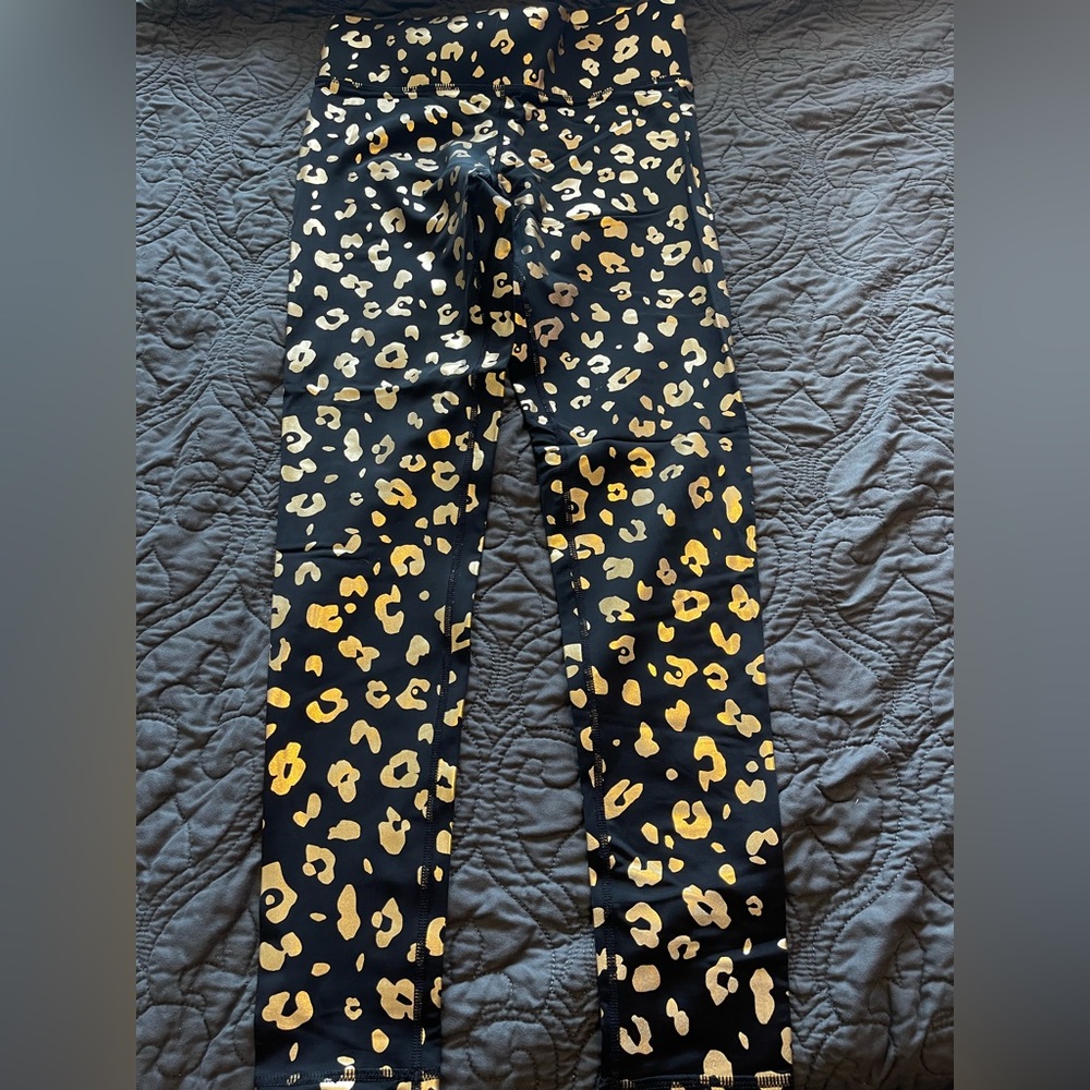 Terez Black Leggings with Gold Leopard Print